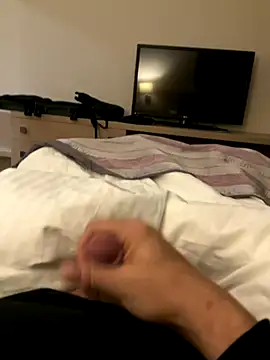 Snapshot of neugrg chatting on November 12, 2025, 9:36 pm neugrg online show from November 12, 2025, 9:36 pm