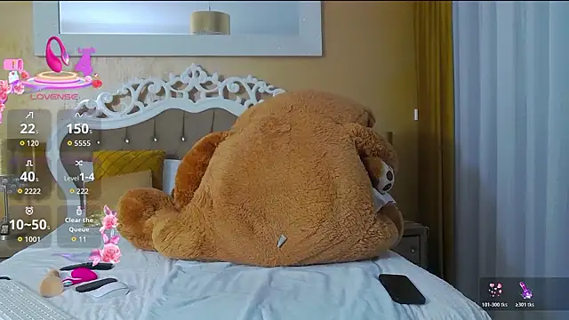 Snapshot of GoldenCaroline chatting on March 7, 2026, 11:29 am GoldenCaroline online show from March 7, 2026, 11:29 am