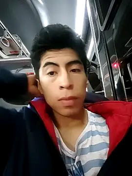 Snapshot of Alexander9827 chatting on December 11, 2024, 12:02 am Alexander9827 online show from December 11, 2024, 12:02 am