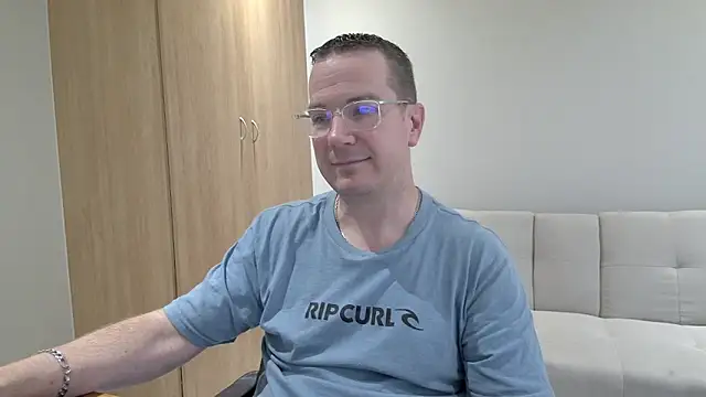 BrettJ81 online show from March 2, 2026, 3:19 pm