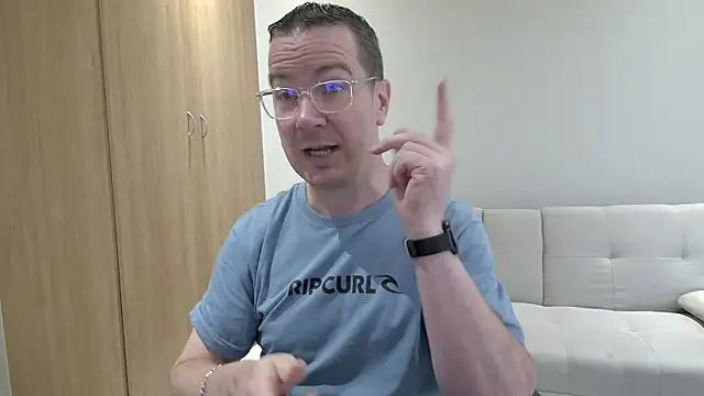 BrettJ81 online show from March 16, 2026, 2:21 pm