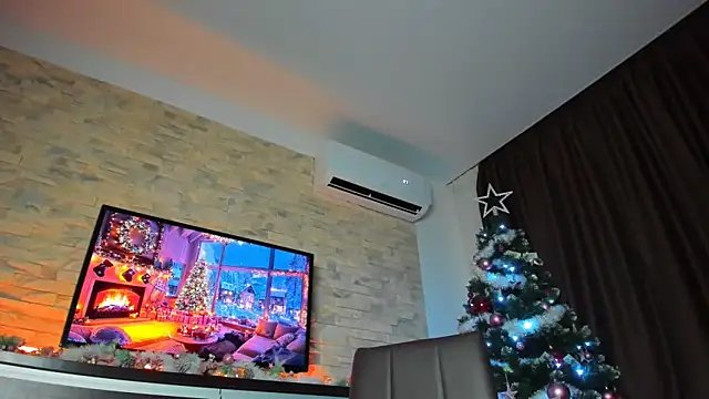 Laya Moon online show from December 29, 2024, 3:13 pm