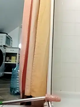 Snapshot of JOHANNA9MOI02 chatting on January 14, 2026, 12:33 pm JOHANNA9MOI02 online show from January 14, 2026, 12:33 pm