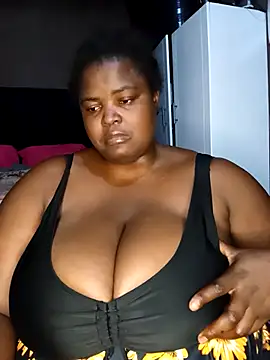 DarkBbw201 online show from May 4, 2026, 10:39 pm