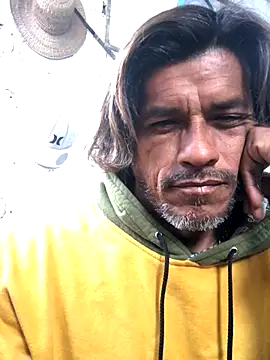 Snapshot of kvr27 chatting on October 12, 2025, 8:41 pm kvr27 online show from October 12, 2025, 8:41 pm