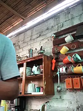 Snapshot of kvr27 chatting on November 23, 2025, 11:10 am kvr27 online show from November 23, 2025, 11:10 am