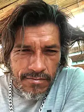 Snapshot of kvr27 chatting on November 26, 2025, 8:10 pm kvr27 online show from November 26, 2025, 8:10 pm