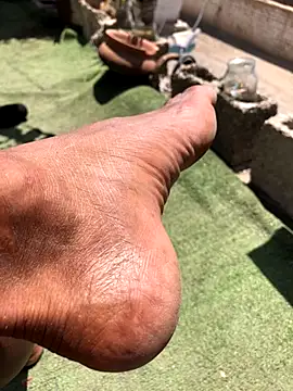 Snapshot of kvr27 chatting on November 29, 2025, 6:00 pm kvr27 online show from November 29, 2025, 6:00 pm