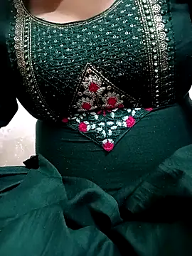 Snapshot of 09punjabi chatting on November 24, 2025, 5:45 pm 09punjabi online show from November 24, 2025, 5:45 pm