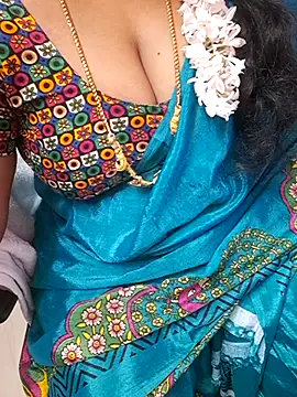 Tamil Rathi online show from September 16, 2025, 5:47 pm