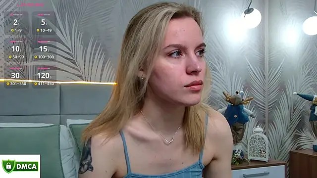 AmaliaBell online show from January 13, 2025, 1:06 pm