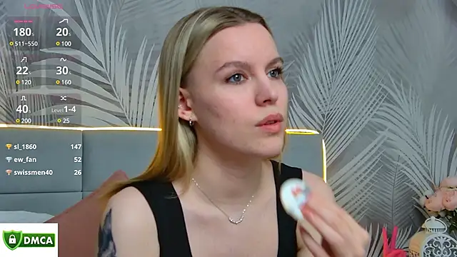 AmaliaBell online show from March 3, 2025, 8:00 pm