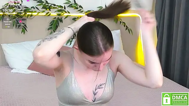 AmaliaBell online show from October 25, 2025, 1:07 pm