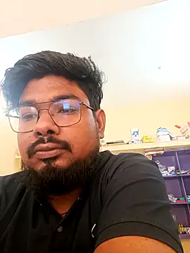 Snapshot of u_wan_me chatting on October 13, 2025, 3:28 am u wan me online show from October 13, 2025, 3:28 am