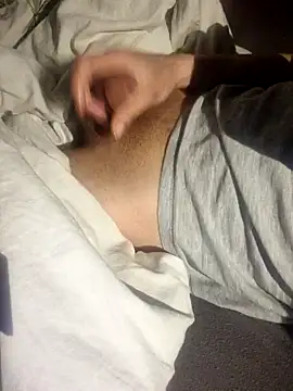 skaylove online show from December 12, 2024, 4:21 pm