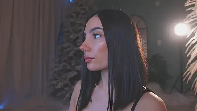 Snapshot of AmyArmstrong chatting on January 5, 2026, 10:35 pm AmyArmstrong online show from January 5, 2026, 10:35 pm