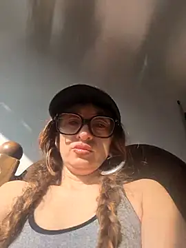 Snapshot of xgabyenlalunax chatting on February 28, 2025, 4:20 pm xgabyenlalunax online show from February 28, 2025, 4:20 pm