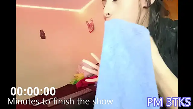 Monse n Mont online show from December 3, 2024, 4:03 am