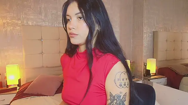 Snapshot of Baby_Venuss chatting on March 13, 2025, 6:37 am Baby Venuss online show from March 13, 2025, 6:37 am