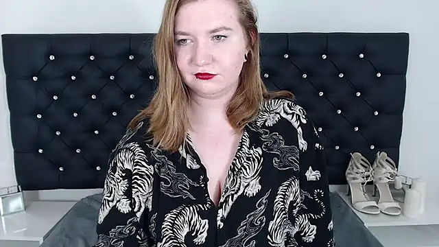 LaraDream online show from February 28, 2025, 4:54 am