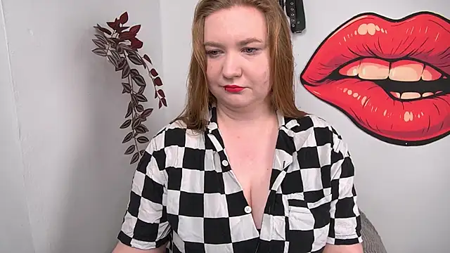 LaraDream online show from February 22, 2026, 2:26 pm