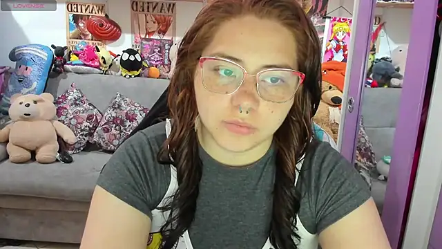 Snapshot of soficammy chatting on September 15, 2025, 9:04 pm soficammy online show from September 15, 2025, 9:04 pm