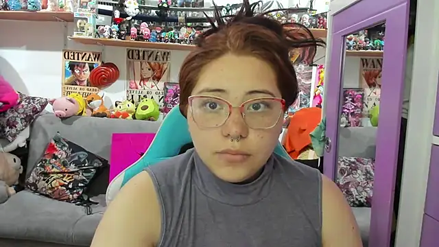 soficammy online show from December 4, 2025, 9:45 pm