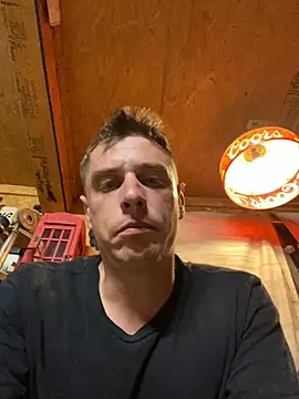 DillPie online show from November 16, 2025, 7:03 am