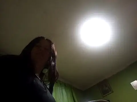 Snapshot of valeriapinter chatting on February 2, 2026, 11:20 am valeriapinter online show from February 2, 2026, 11:20 am