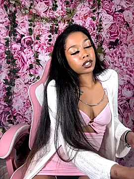 mismialove online show from October 16, 2025, 5:30 am