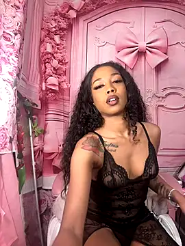 Snapshot of mismialove chatting on January 7, 2026, 8:17 am mismialove online show from January 7, 2026, 8:17 am