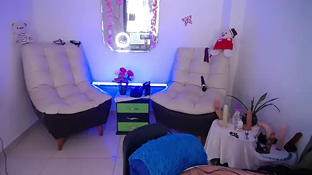 susan smith18 online show from January 15, 2025, 4:43 pm