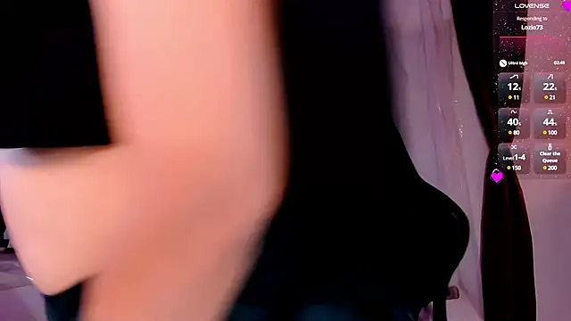 Snapshot of KeishaDanger_ chatting on December 28, 2024, 2:01 am KeishaDanger online show from December 28, 2024, 2:01 am