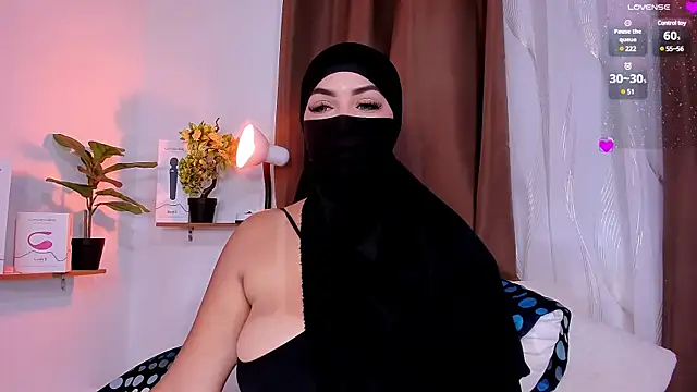 Snapshot of KeishaDanger_ chatting on January 24, 2025, 10:19 pm KeishaDanger online show from January 24, 2025, 10:19 pm