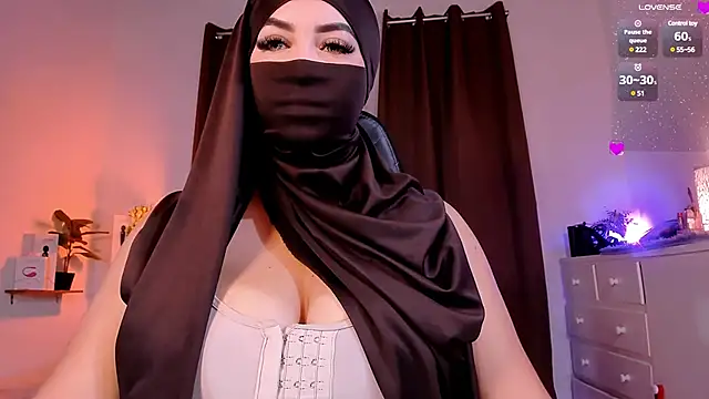 Snapshot of KeishaDanger_ chatting on February 4, 2025, 7:55 pm KeishaDanger online show from February 4, 2025, 7:55 pm