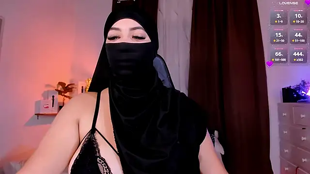 Snapshot of KeishaDanger_ chatting on February 6, 2025, 3:16 am KeishaDanger online show from February 6, 2025, 3:16 am