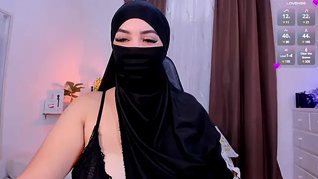 Snapshot of KeishaDanger_ chatting on February 13, 2025, 11:15 pm KeishaDanger online show from February 13, 2025, 11:15 pm