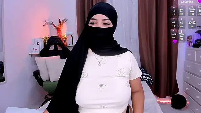 Snapshot of KeishaDanger_ chatting on February 22, 2025, 9:04 pm KeishaDanger online show from February 22, 2025, 9:04 pm