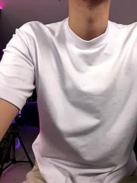 bigryann23 online show from November 18, 2025, 12:27 am