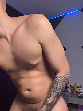 bigryann23 online show from April 11, 2026, 2:16 am