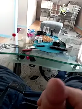 Snapshot of Affenarsch81 chatting on March 15, 2025, 2:45 pm Affenarsch81 online show from March 15, 2025, 2:45 pm