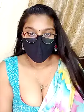 Snapshot of Jasmine_jaaan chatting on January 2, 2025, 8:39 am Jasmine jaaan online show from January 2, 2025, 8:39 am
