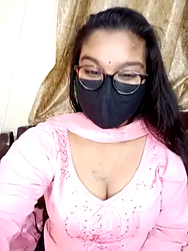 Snapshot of Jasmine_jaaan chatting on January 6, 2025, 11:40 am Jasmine jaaan online show from January 6, 2025, 11:40 am